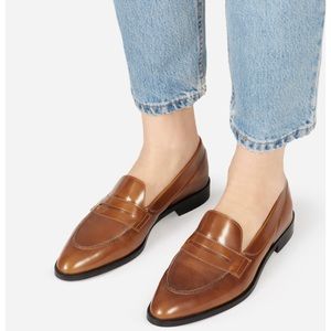 Brown leather Everlane penny loafers as 7.5